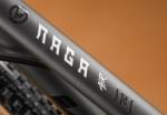 Dtsk kolo KELLYS Naga Air 70 Black 24"