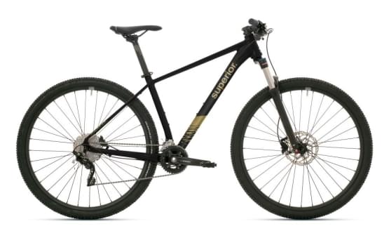 Horsk kolo Superior XC 6.1 / Gloss Black/Gold